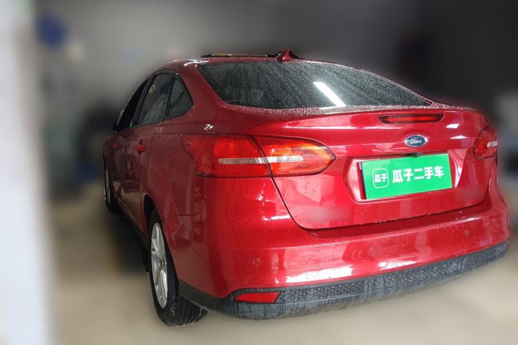 Used Ford Focus 2018 Sedan Classic 1.6L Automatic Trendy SmartDrive Edition Exterior 3