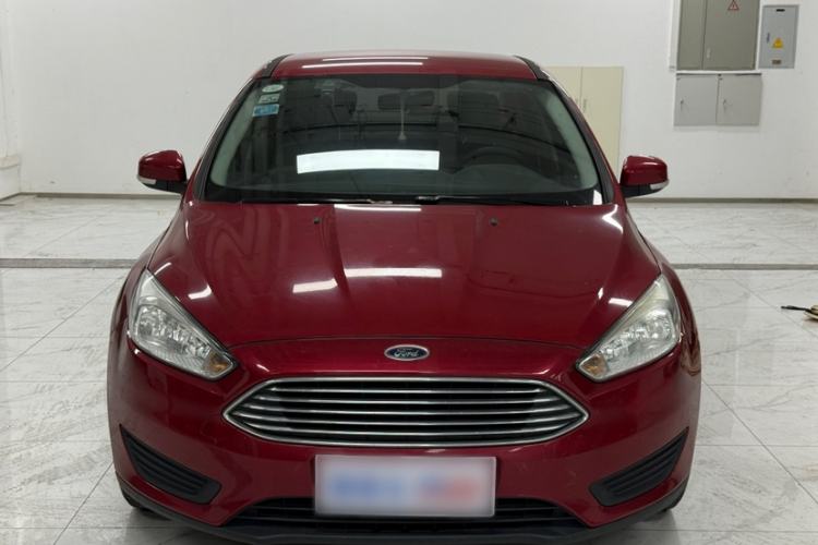 Used Ford Focus 2018 Sedan Classic 1.6L Automatic Comfort Plus Smart Drive Version Exterior 4