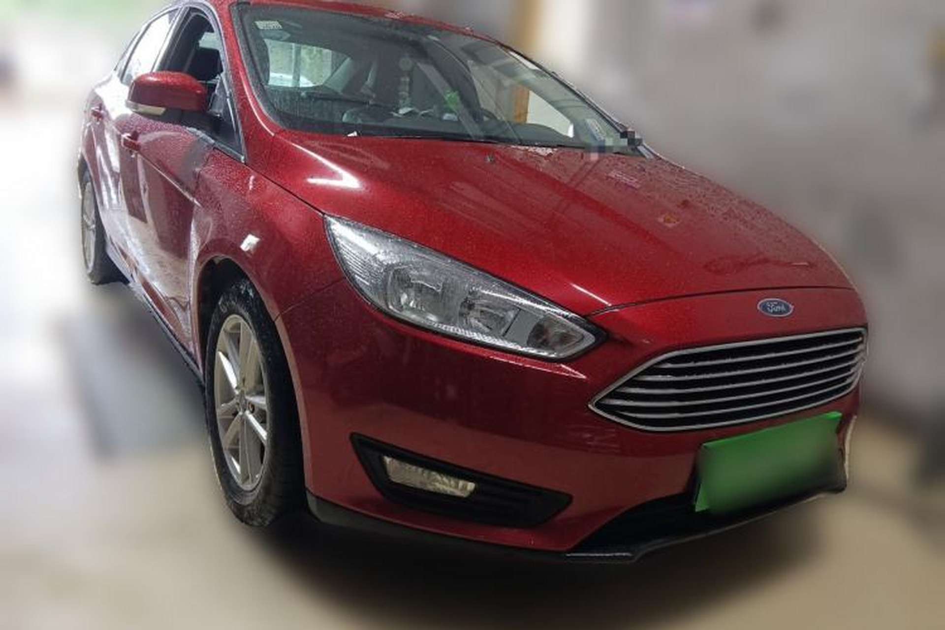 Used Ford Focus 2018 Sedan Classic 1.6L Automatic Trendy SmartDrive Edition Front Right 45 Deg