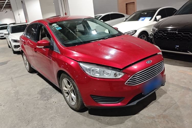 Used Ford Focus 2018 Sedan Classic 1.6L Automatic Comfort Plus Smart Drive Version Front Right 45 Deg