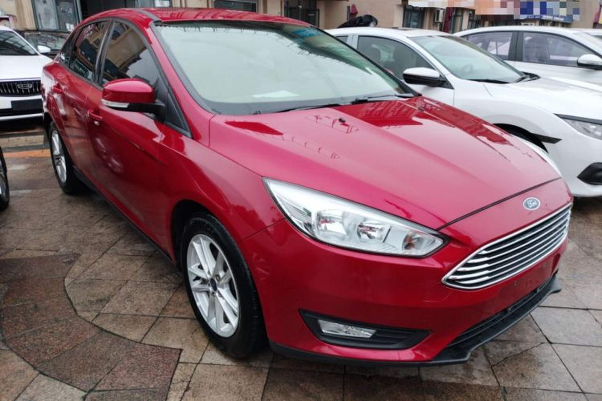 Used Ford Focus 2018 Sedan Classic 1.6L Automatic Trendy SmartDrive Edition Front Right 45 Deg