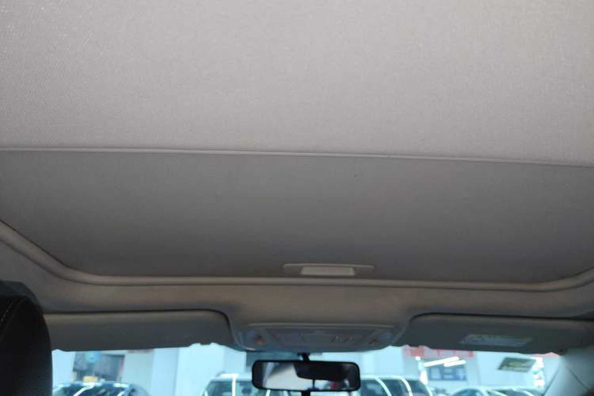 Used Ford Focus 2018 Sedan Classic 1.6L Automatic Trendy SmartDrive Edition Headliner