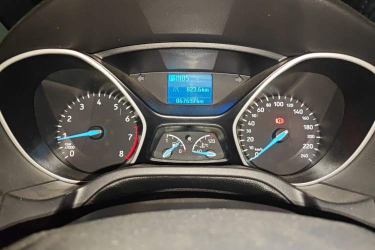 Used Ford Focus 2018 Hatchback Classic 1.6L Automatic Comfort Plus SmartDrive Edition Instrument Cluster