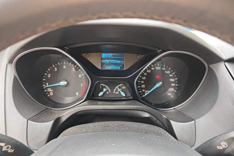 Used Ford Focus 2018 Sedan Classic 1.6L Automatic Trendy SmartDrive Edition Instrument Cluster