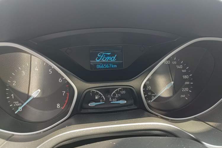 Used Ford Focus 2018 Hatchback Classic 1.6L Automatic Comfort Plus SmartDrive Edition Instrument Cluster
