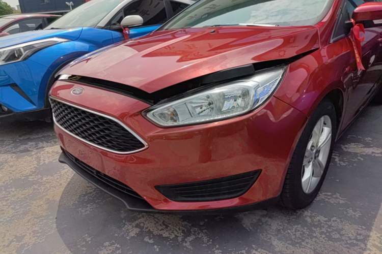 Used Ford Focus 2018 Hatchback Classic 1.6L Automatic Comfort Plus SmartDrive Edition Left Front Headlight