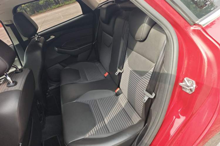 Used Ford Focus 2018 Hatchback Classic EcoBoost 180 Automatic Elite Model Left Rear Seat