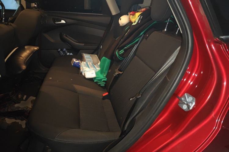 Used Ford Focus 2018 Hatchback Classic 1.6L Automatic Comfort Plus SmartDrive Edition Left Rear Seat