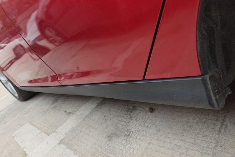 Used Ford Focus 2018 Hatchback Classic 1.6L Automatic Comfort Plus SmartDrive Edition Left Side Sill