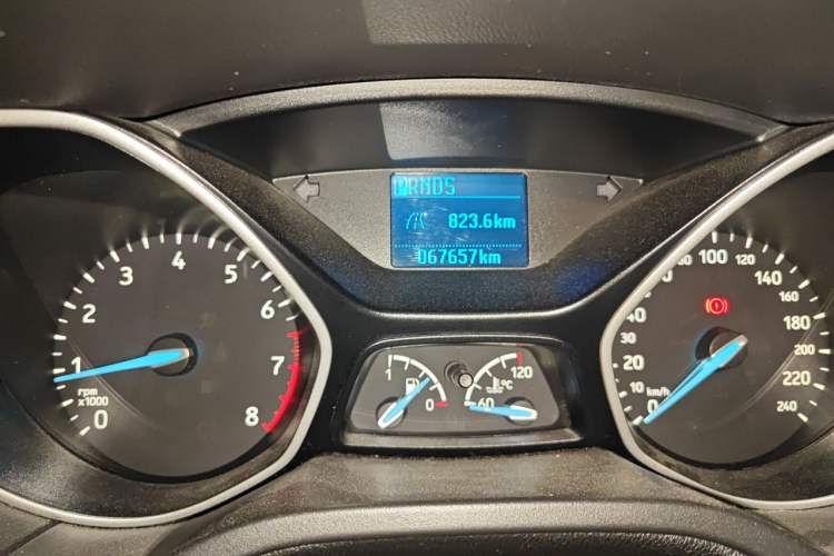 Used Ford Focus 2018 Hatchback Classic 1.6L Automatic Comfort Plus SmartDrive Edition Odometer Close Up