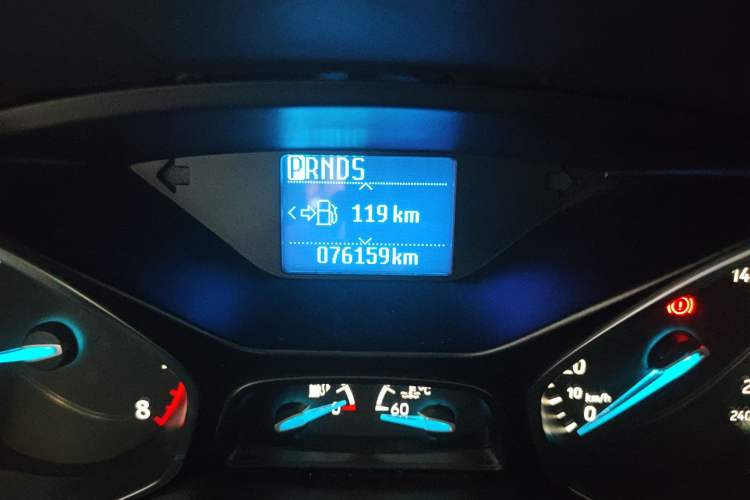 Used Ford Focus 2018 Sedan Classic 1.6L Automatic Trendy SmartDrive Edition Odometer Close Up