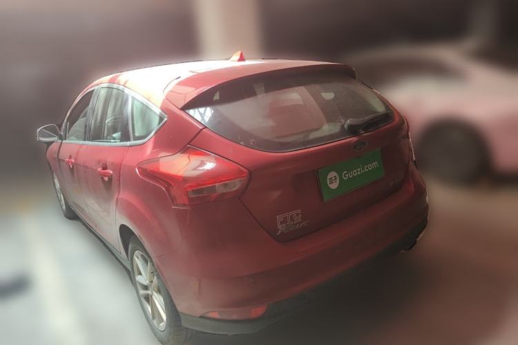 Used Ford Focus 2018 Hatchback Classic EcoBoost 180 Automatic Elite Model Rear Left 45 Deg