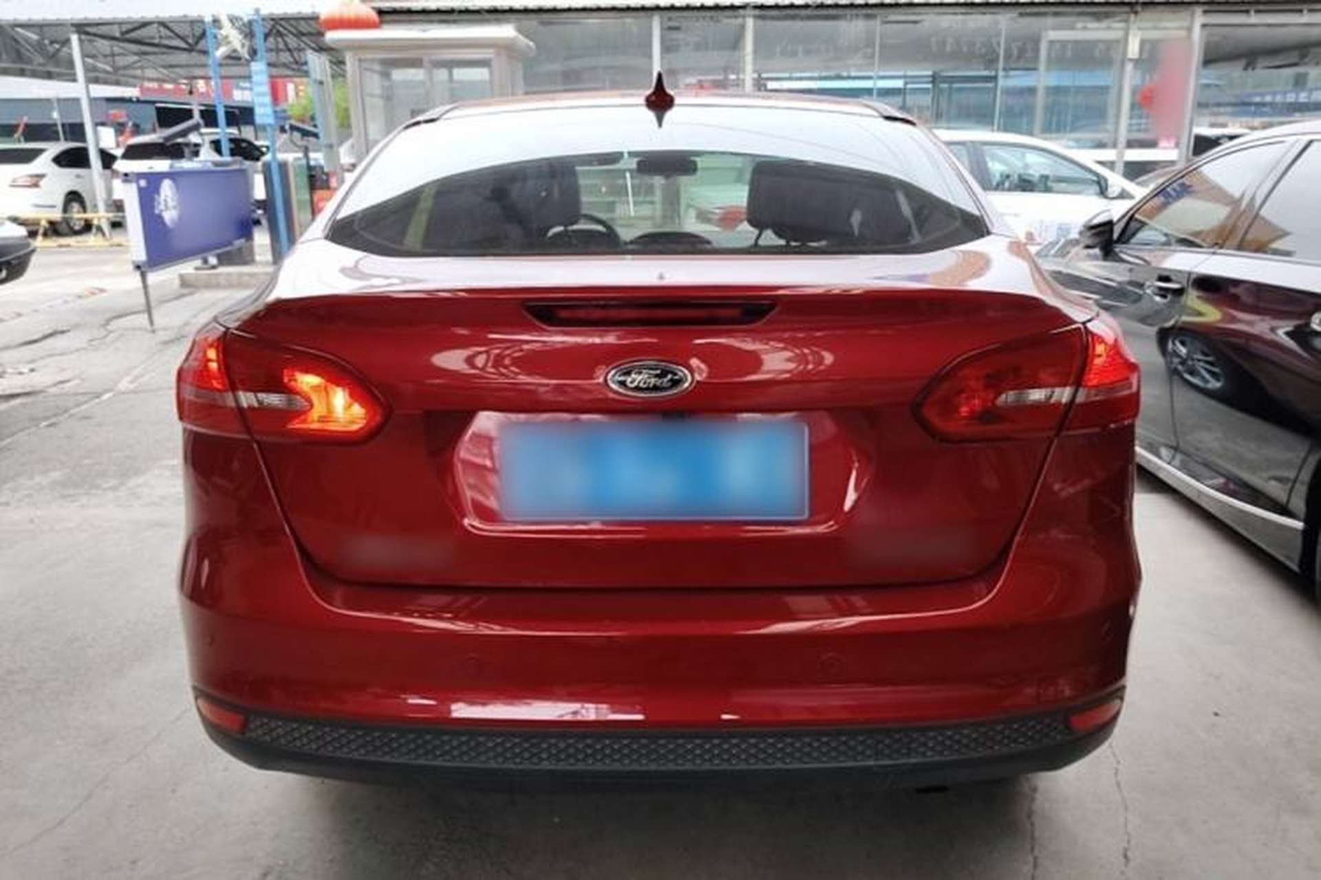 Used Ford Focus 2018 Sedan Classic 1.6L Automatic Trendy SmartDrive Edition Rear