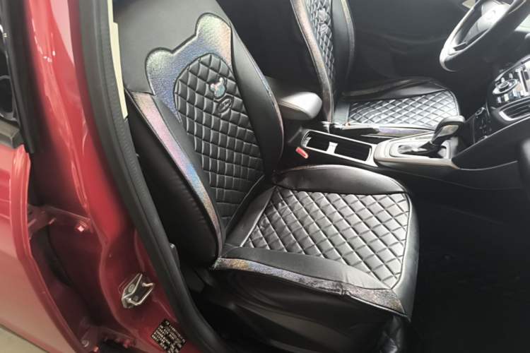 Used Ford Focus 2018 Hatchback Classic 1.6L Automatic Comfort Plus SmartDrive Edition Right Front Seat