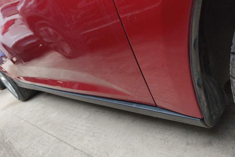 Used Ford Focus 2018 Hatchback Classic 1.6L Automatic Comfort Plus SmartDrive Edition Right Side Sill