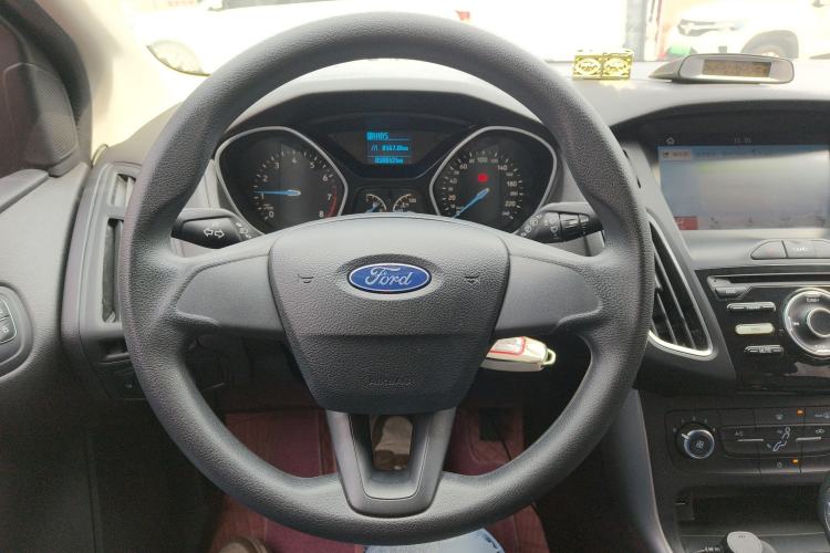 Used Ford Focus 2018 Hatchback Classic 1.6L Automatic Comfort Plus SmartDrive Edition Steering Wheel
