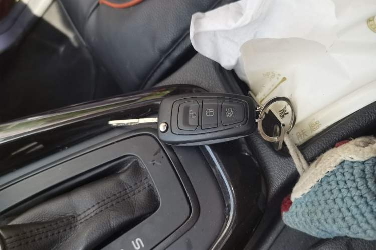 Used Ford Focus 2018 Sedan Classic 1.6L Automatic Trendy SmartDrive Edition Vehicle Key