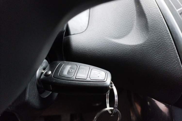 Used Ford Focus 2018 Sedan Classic 1.6L Automatic Trendy SmartDrive Edition Vehicle Key