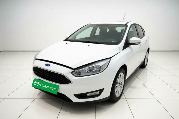 Ford Focus 2018 Hatchback Classic 1.6L Automatic Trendy SmartDrive Edition d’occasion Guazi used car, China used car export, Used car for sale, Used  cars, Cheapest cars for sale