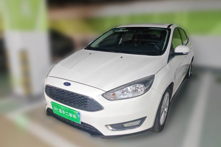 Used Ford Focus 2018 Hatchback Classic EcoBoost 180 Automatic Elite Model Guazi used car, China used car export, Used car for sale, Used  cars, Cheapest cars for sale