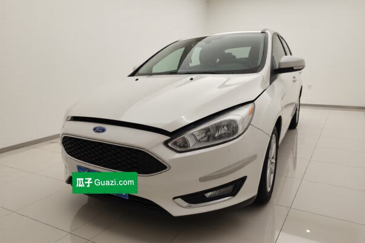 Gebrauchter Ford Focus 2018 Two-Door Classic EcoBoost 125 Automatic Supercharged Style SmartDrive Edition Guazi used car, China used car export, Used car for sale, Used  cars, Cheapest cars for sale