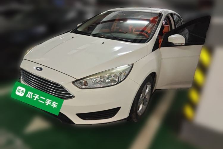 Used Ford Focus 2018 Sedan Classic 1.6L Automatic Comfort Plus Smart Drive Version Guazi used car, China used car export, Used car for sale, Used  cars, Cheapest cars for sale