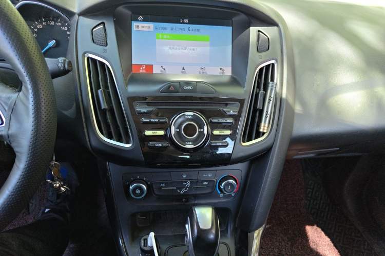 Used Ford Focus 2018 Hatchback Classic 1.6L Automatic Trendy SmartDrive Edition Audio And AC Panel
