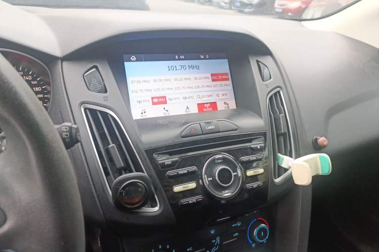 Used Ford Focus 2018 Hatchback Classic 1.6L Automatic Trendy SmartDrive Edition Audio And AC Panel