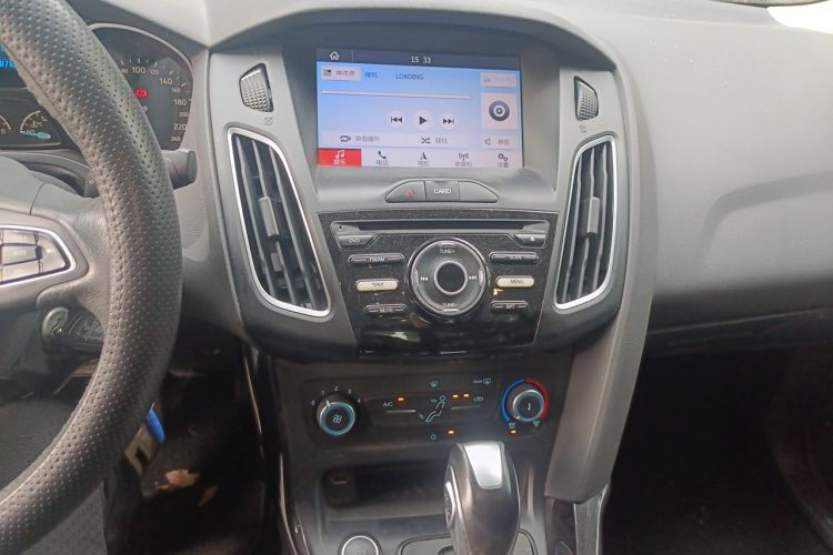 Used Ford Focus 2018 Sedan Classic 1.6L Automatic Trendy SmartDrive Edition Audio And AC Panel