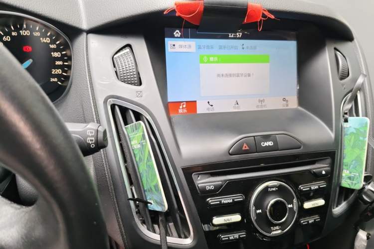 Used Ford Focus 2018 Hatchback Classic 1.6L Automatic Trendy SmartDrive Edition Audio And AC Panel