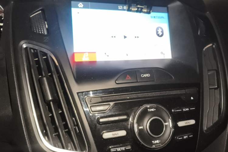 Used Ford Focus 2018 Hatchback Classic 1.6L Automatic Comfort Plus SmartDrive Edition Audio And AC Panel
