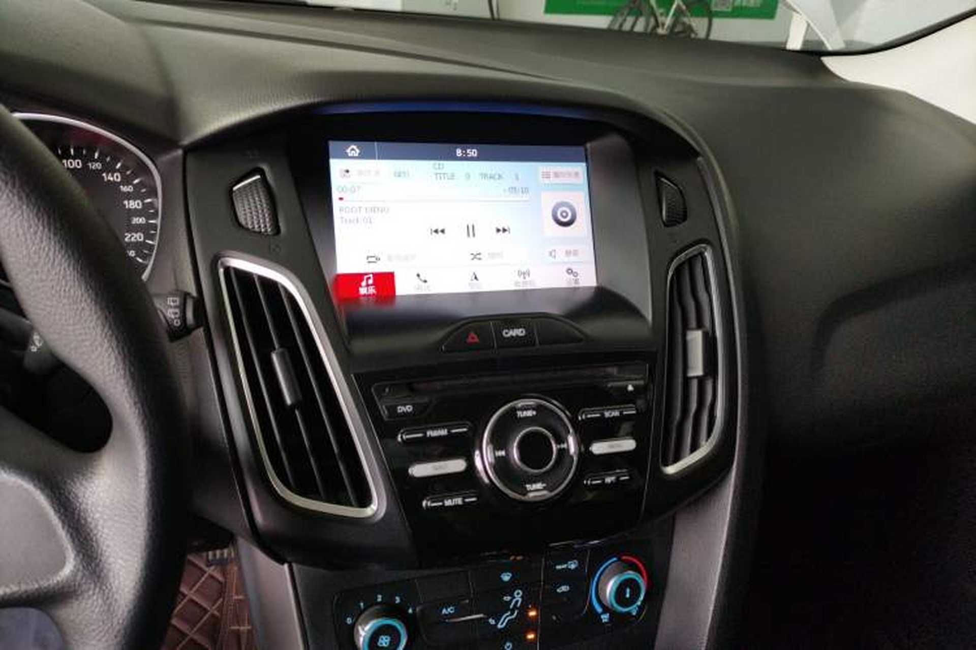 Used Ford Focus 2018 Hatchback Classic 1.6L Automatic Comfort Plus SmartDrive Edition Audio And AC Panel