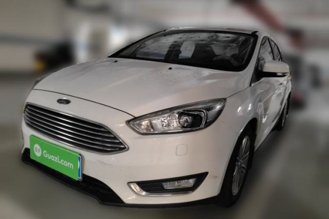 Used Ford Focus 2018 Sedan Classic EcoBoost 180 Automatic Flagship Model