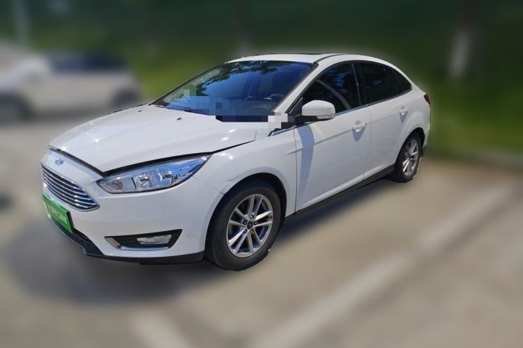 Used Ford Focus 2018 Sedan Classic EcoBoost 180 Automatic Elite Model Guazi used car, China used car export, Used car for sale, Used cars, Cheapest cars for sale