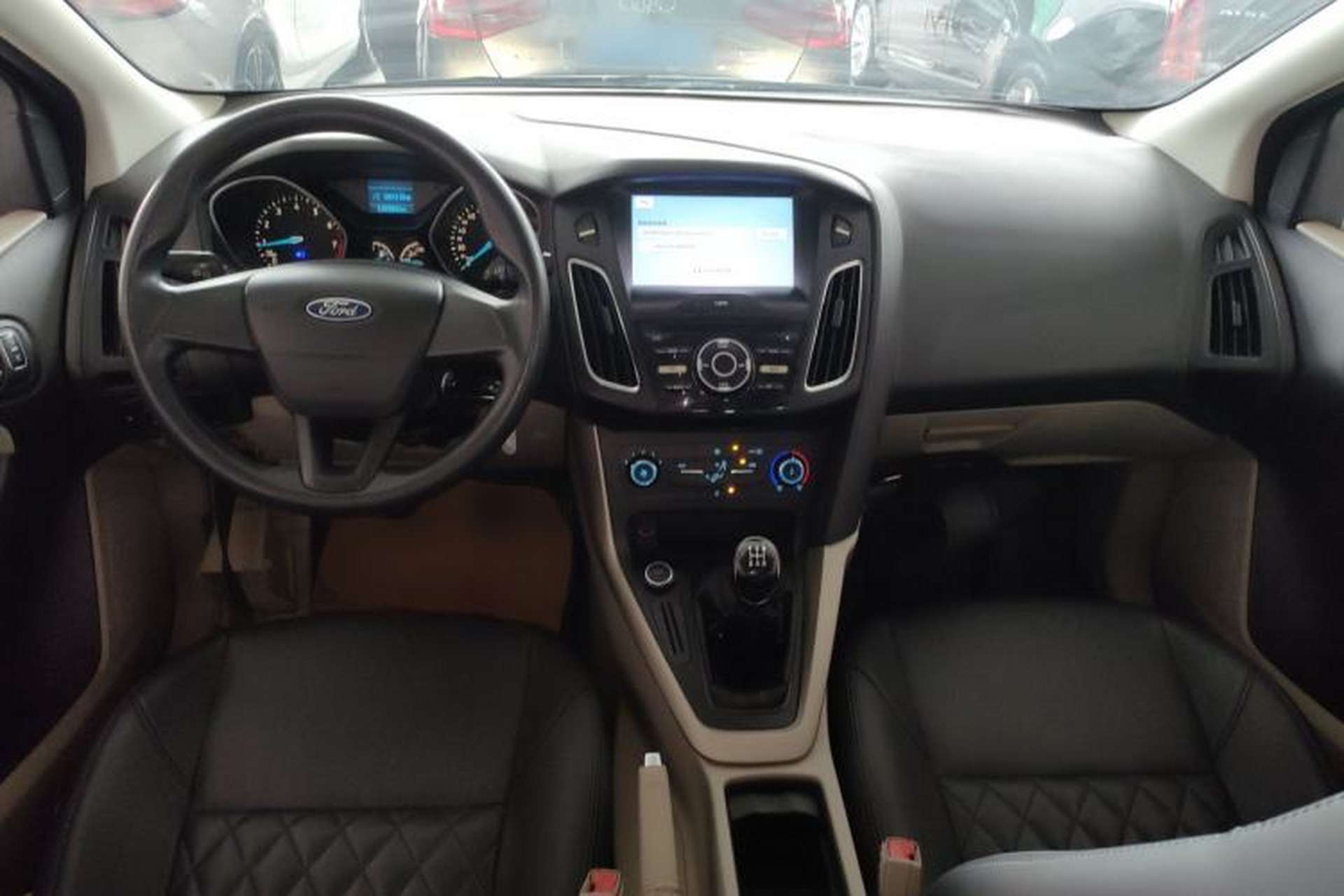 Used Ford Focus 2018 Sedan Classic 1.6L Manual Comfort Plus SmartDrive Edition Center Console