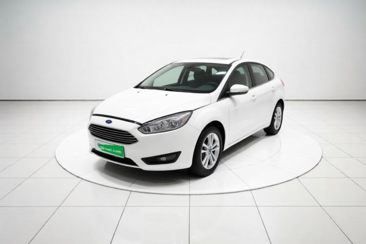Ford Focus 2018 Sedan Classic EcoBoost 180 Automatic Elite Model с пробегом Guazi used car, China used car export, Used car for sale, Used cars, Cheapest cars for sale