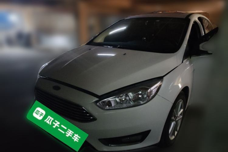 Gebrauchter Ford Focus 2018 Sedan Classic EcoBoost 180 Automatic Elite Model Guazi used car, China used car export, Used car for sale, Used  cars, Cheapest cars for sale
