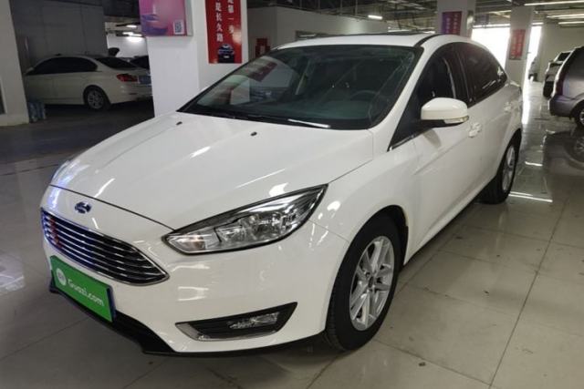Used Ford Focus 2018 Sedan Classic EcoBoost 180 Automatic Elite Model