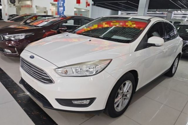 Used Ford Focus 2018 Sedan Classic 1.6L Automatic Trendy SmartDrive Edition