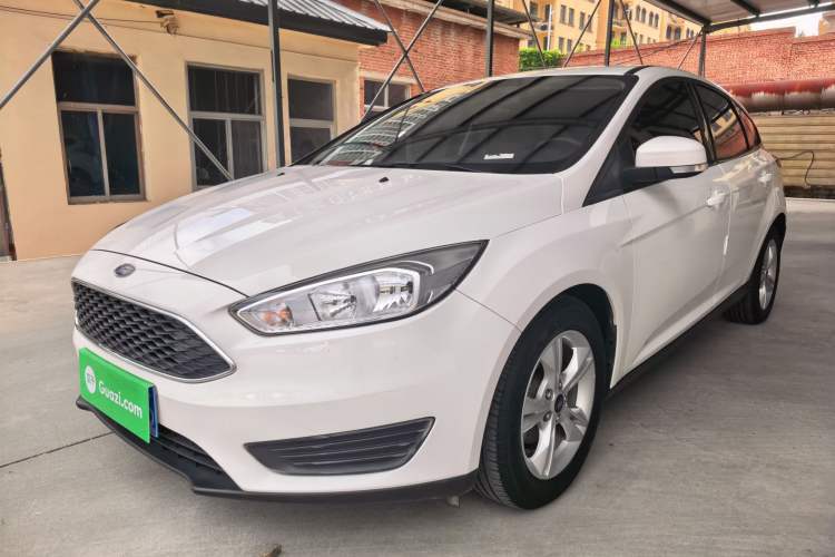 Used Ford Focus 2018 Hatchback Classic 1.6L Automatic Comfort Plus SmartDrive Edition Guazi used car, China used car export, Used car for sale, Used  cars, Cheapest cars for sale