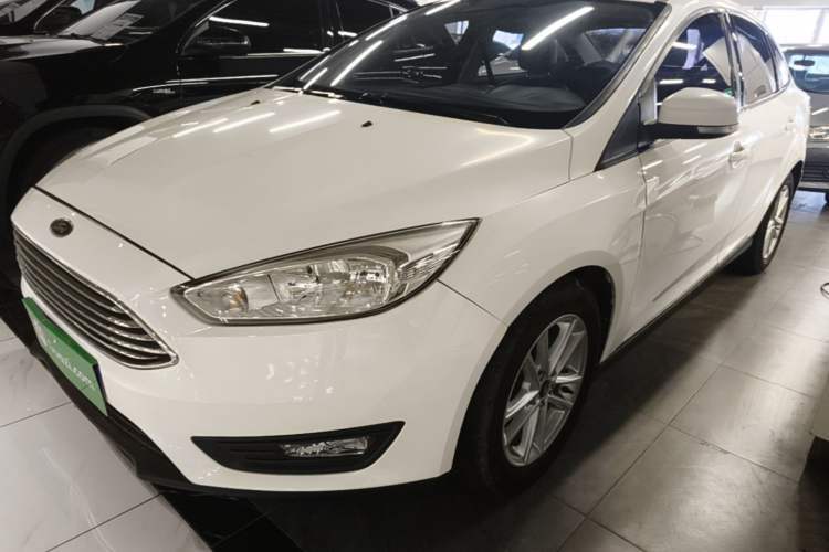 Used Ford Focus 2018 Sedan Classic 1.6L Automatic Trendy SmartDrive Edition Guazi used car, China used car export, Used car for sale, Used  cars, Cheapest cars for sale