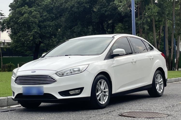 Used Ford Focus 2018 Sedan Classic 1.6L Automatic Trendy SmartDrive Edition Guazi used car, China used car export, Used car for sale, Used  cars, Cheapest cars for sale