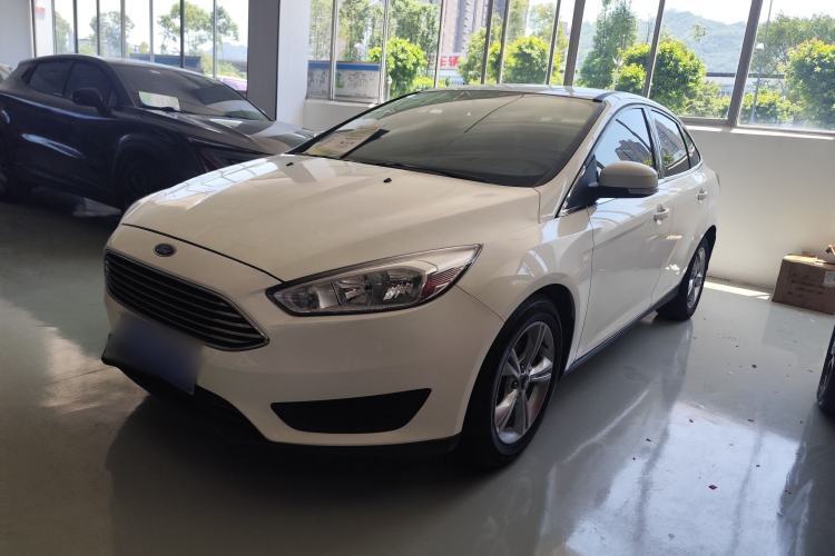 Ojetý Ford Focus 2018 Sedan Classic 1.6L Automatic Comfort Plus Smart Drive Version Guazi used car, China used car export, Used car for sale, Used  cars, Cheapest cars for sale