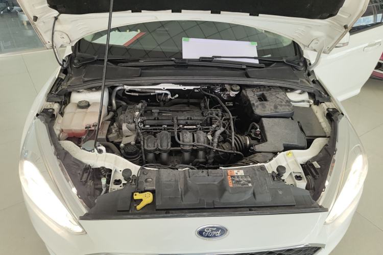 Used Ford Focus 2018 Hatchback Classic 1.6L Automatic Comfort Plus SmartDrive Edition Engine Bay