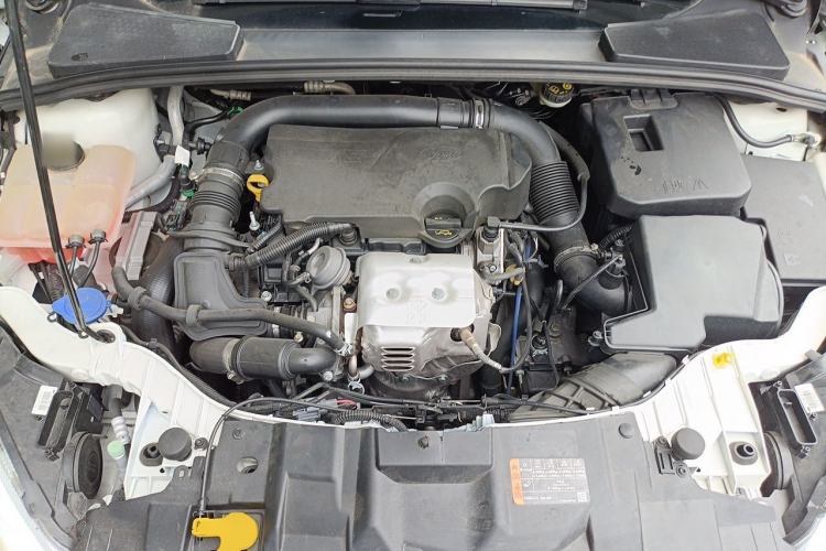 Used Ford Focus 2018 Two-Door Classic EcoBoost 125 Automatic Supercharged Style SmartDrive Edition Engine Bay