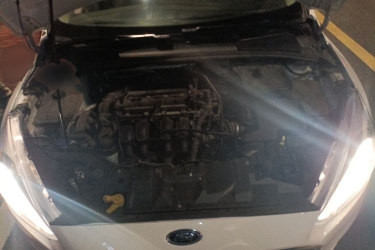 Used Ford Focus 2018 Hatchback Classic 1.6L Automatic Trendy SmartDrive Edition Engine Bay