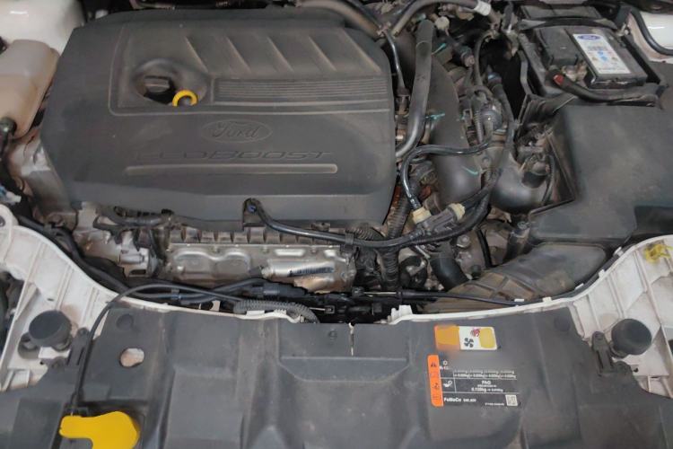 Used Ford Focus 2018 Sedan Classic EcoBoost 180 Automatic Flagship Model Engine Bay