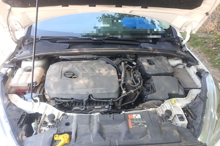 Used Ford Focus 2018 Hatchback Classic EcoBoost 180 Automatic Elite Model Engine Bay