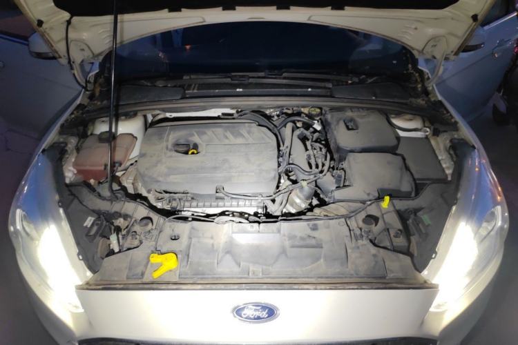 Used Ford Focus 2018 Hatchback Classic EcoBoost 180 Automatic Elite Model Engine Bay