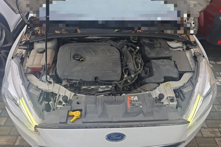 Used Ford Focus 2018 Hatchback Classic EcoBoost 180 Automatic Elite Model Engine Bay